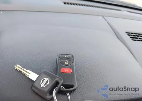 2011 Nissan Versa 1.8S из США, поврежденный, VIN 3N1BC1CPXBL411512